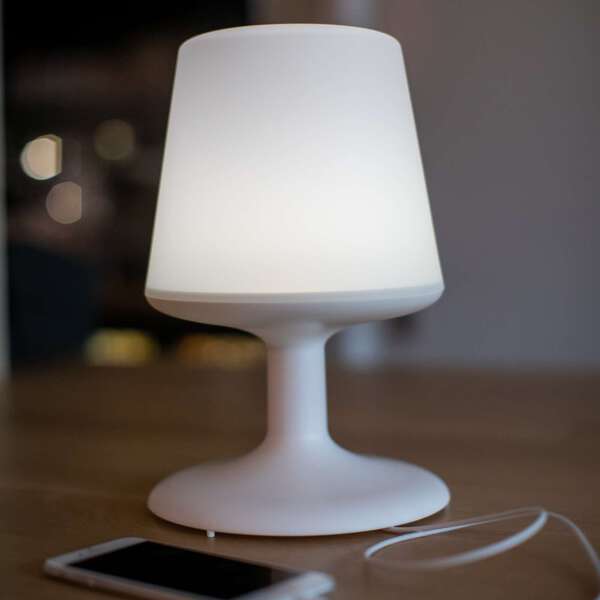 Koziol LIGHT TO GO mobilné svetlo s integrovanou power bankou</p>