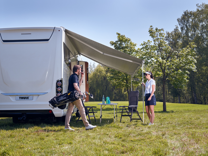 Strešná markíza Thule 9200 Dĺžka: 5,0 m Skriňa: krémovo-biela