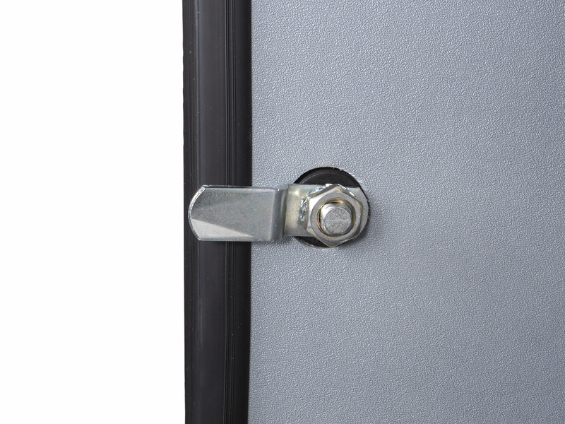 Súprava klapiek servisných kufrov - výrez 670 x 640 mm</p>