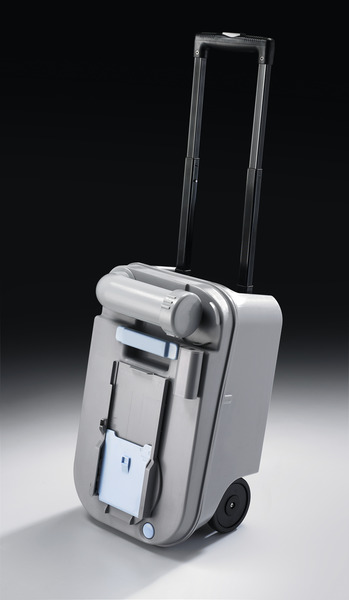 WC Dometic Saneo Comfort CW so 7-litrovou nádržou na čerstvú vodu a 16-litrovou nádržou na studenú vodu