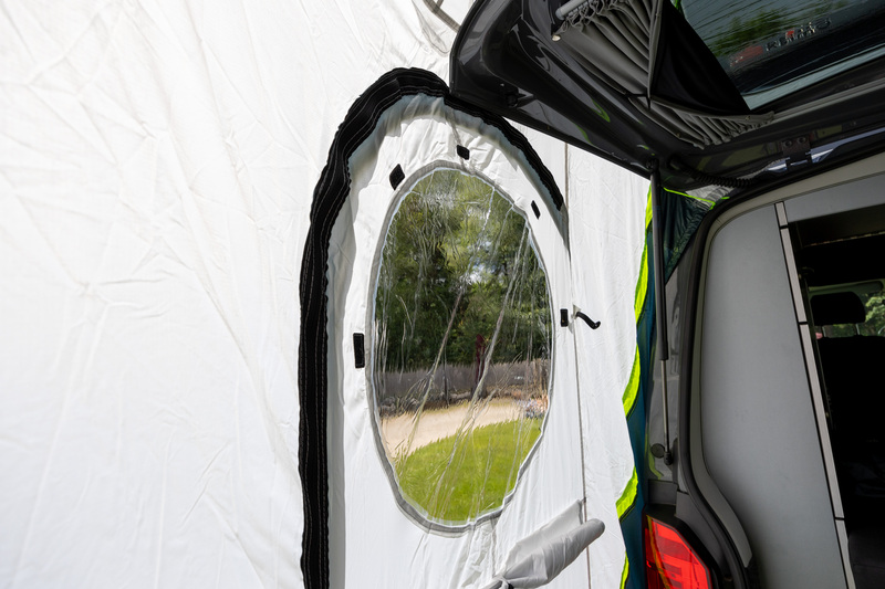 Modernizácia zadného stanu 2 - najmä pre zadné dvere T5 a T6</p>