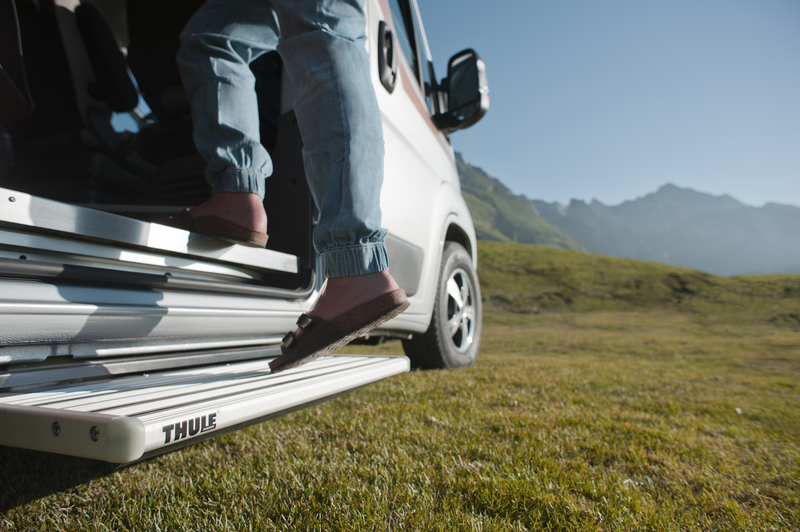 Základná úroveň Thule Single Step Compact 12 V