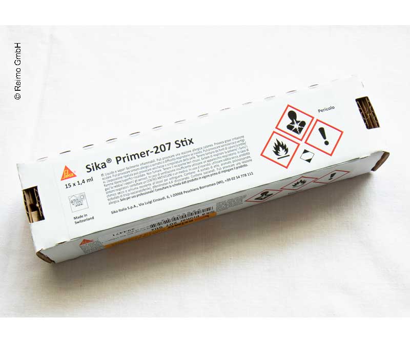 Sika Primer-207 - Pigmentovaný základný náter obsahujúci rozpúšťadlo