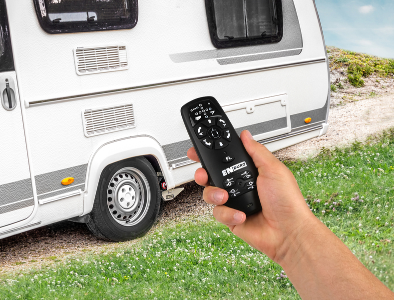 Pomoc pri manévrovaní s vozidlom. EM505FL