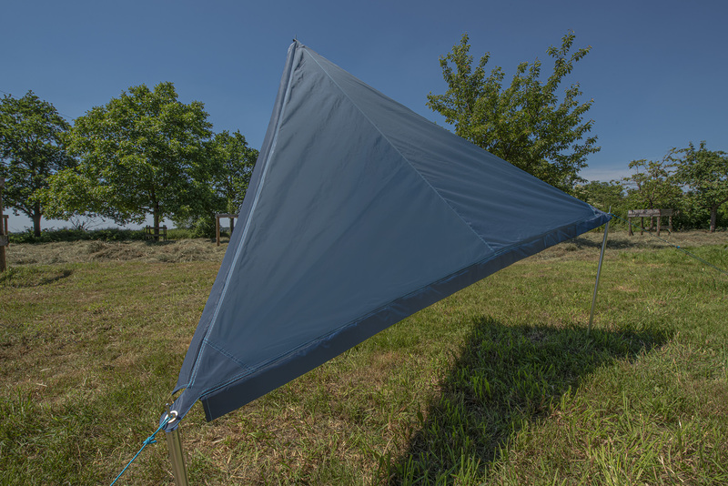 Predlžovacia plachta BENT so zipsom proti dažďu - tmavomodrá</p>