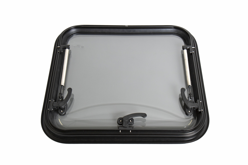 Okno Comfort 700 × 400