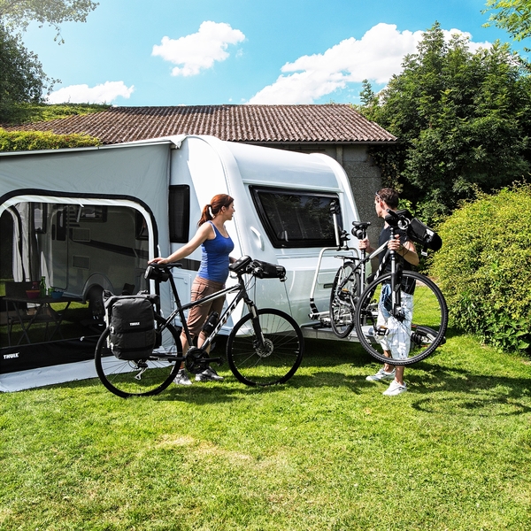 Nosič na ojo - THULE Caravan Superb Standard - strieborný