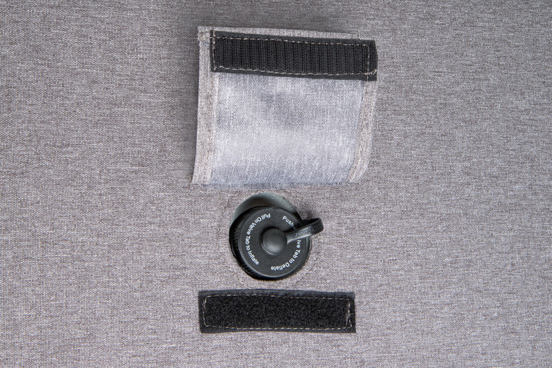 Nafukovacie kreslo - škvrnitá sivá</p>