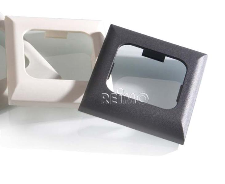 Čierny rám krytu pre indikátor vonkajšej rezervy