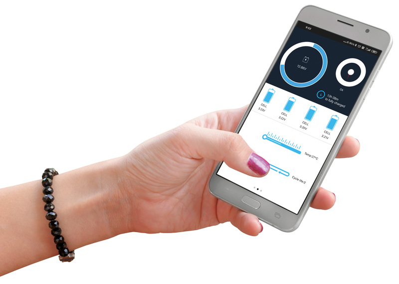 Lítiová batéria Carbest LiFePo4 Li100BT-H 100Ah s funkciou Bluetooth a vyhrievaním