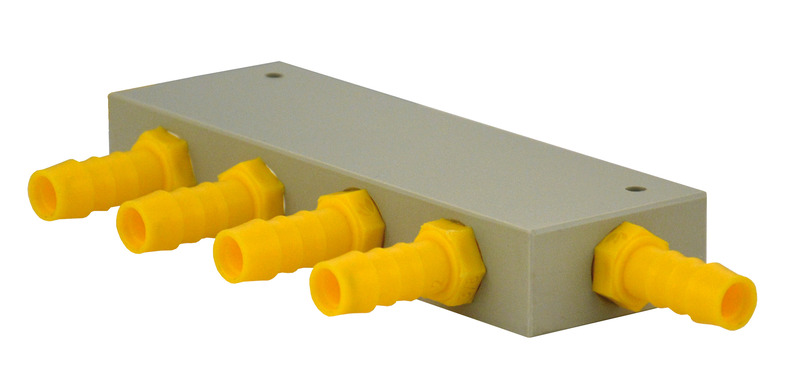 Water distributor block 4 outlets for 10mm hose white yellow