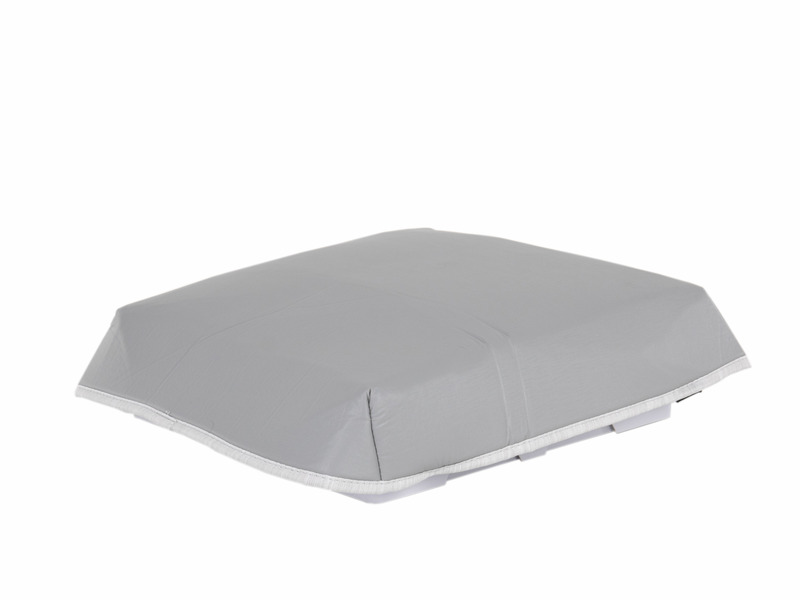 Ochranný kryt Carbest pre strešný okienko Dometic Heki Mini