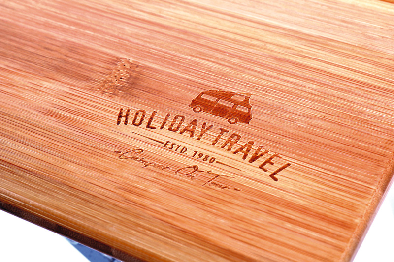 Kempingový stôl s bambusovou doskou - 80 x 60 x 43/65 cm</p>