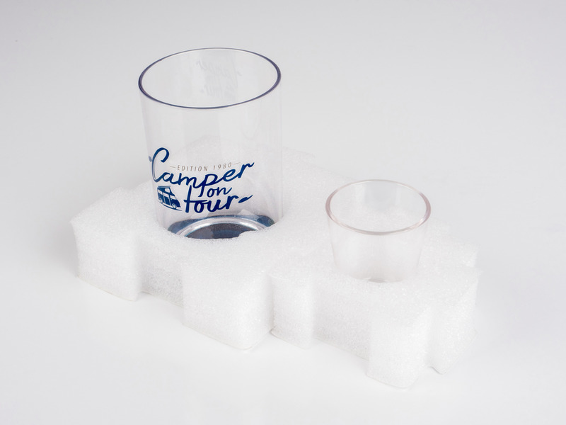 Držiak na sklo + pohár 17 ks.