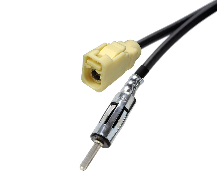 Aktívna strešná anténa 12V combiflex pre obytné automobily so strechou zo sklolaminátu</p><br/></p>