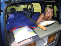 VW Caddy KR Active Lattenrostbett mit Schaumstoff und abnehmbaren Bezügen